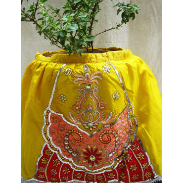 Tulsi Maharani Yello...